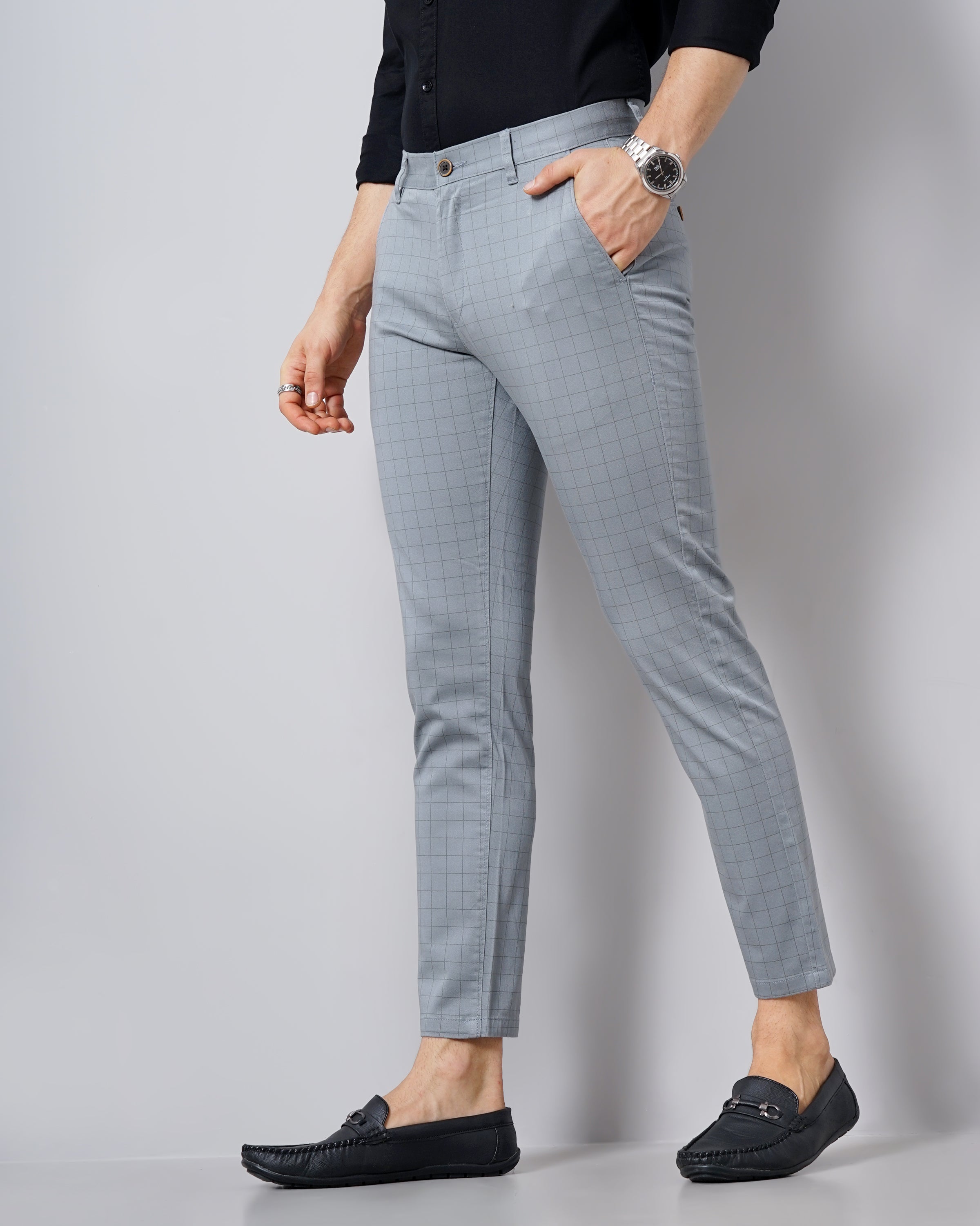 CHECKED SLIM FIT CHINOS