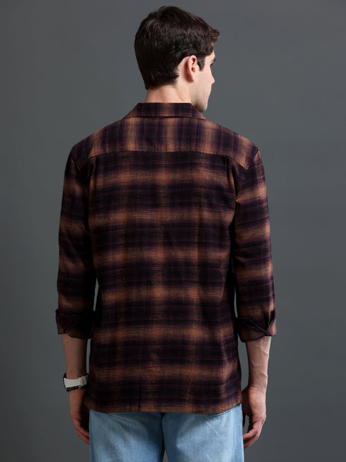 Men Smart Slim Fit Checked Casual Shirt
