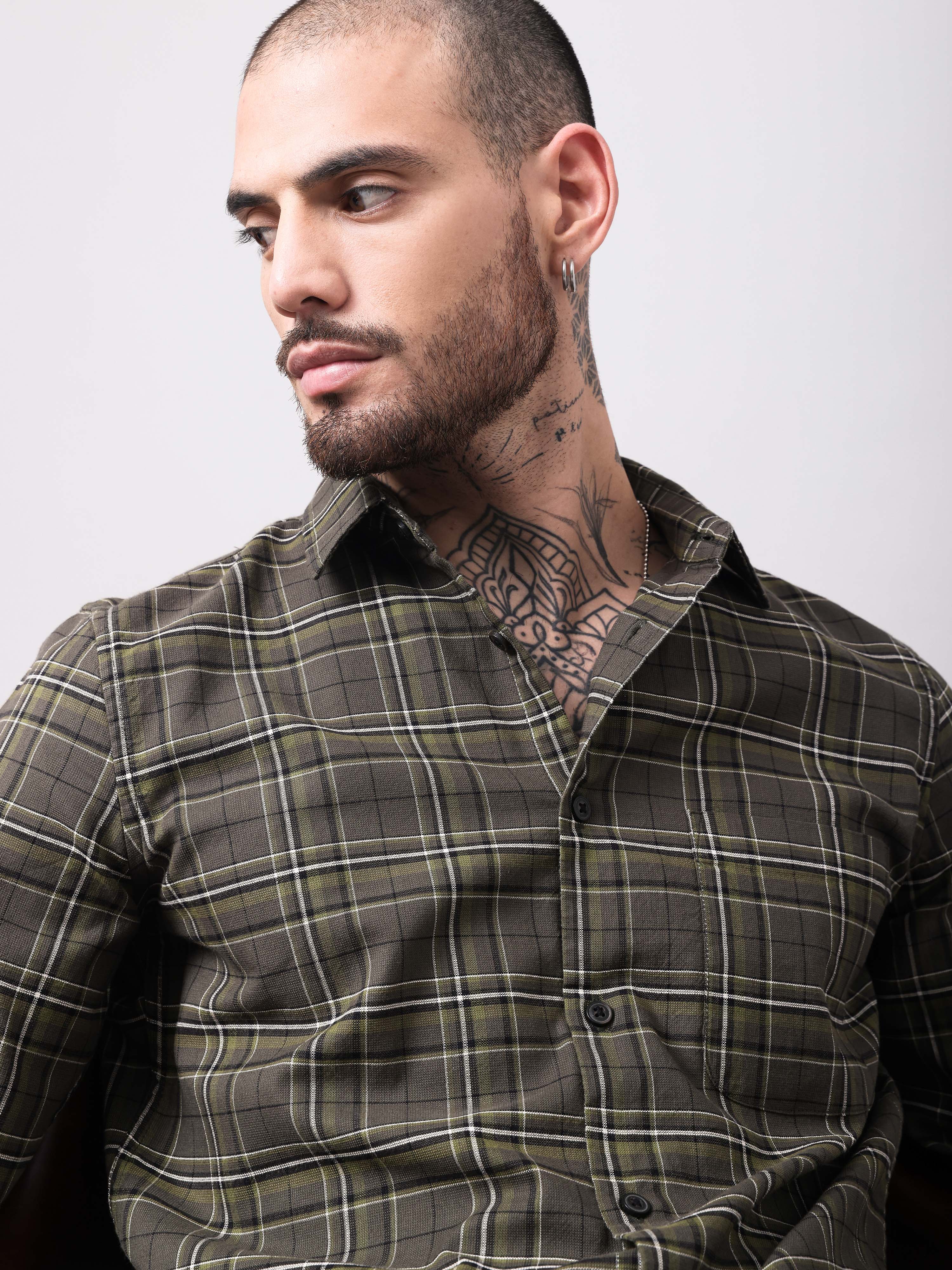 Men's Checks Shirt