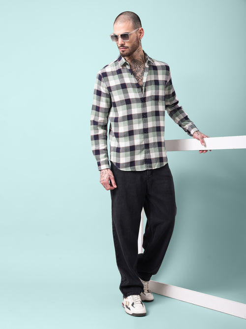 Men's Checks Shirt