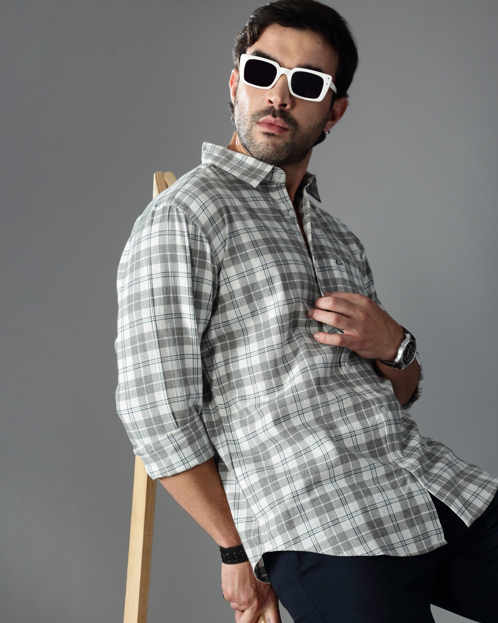 Men's Checks Shirt