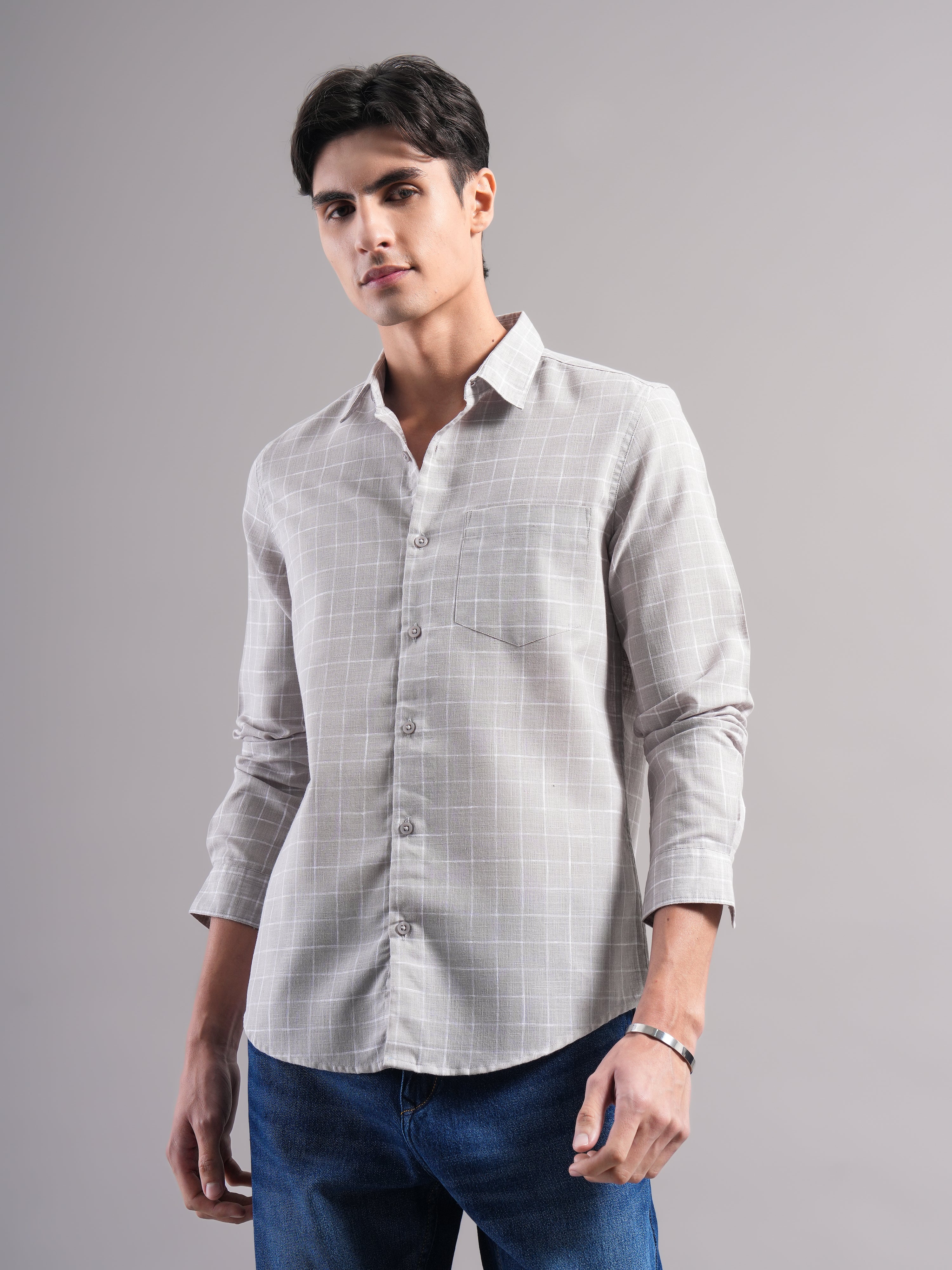 Men Smart Slim Fit Windowpane Checks Checked Casual Shirt