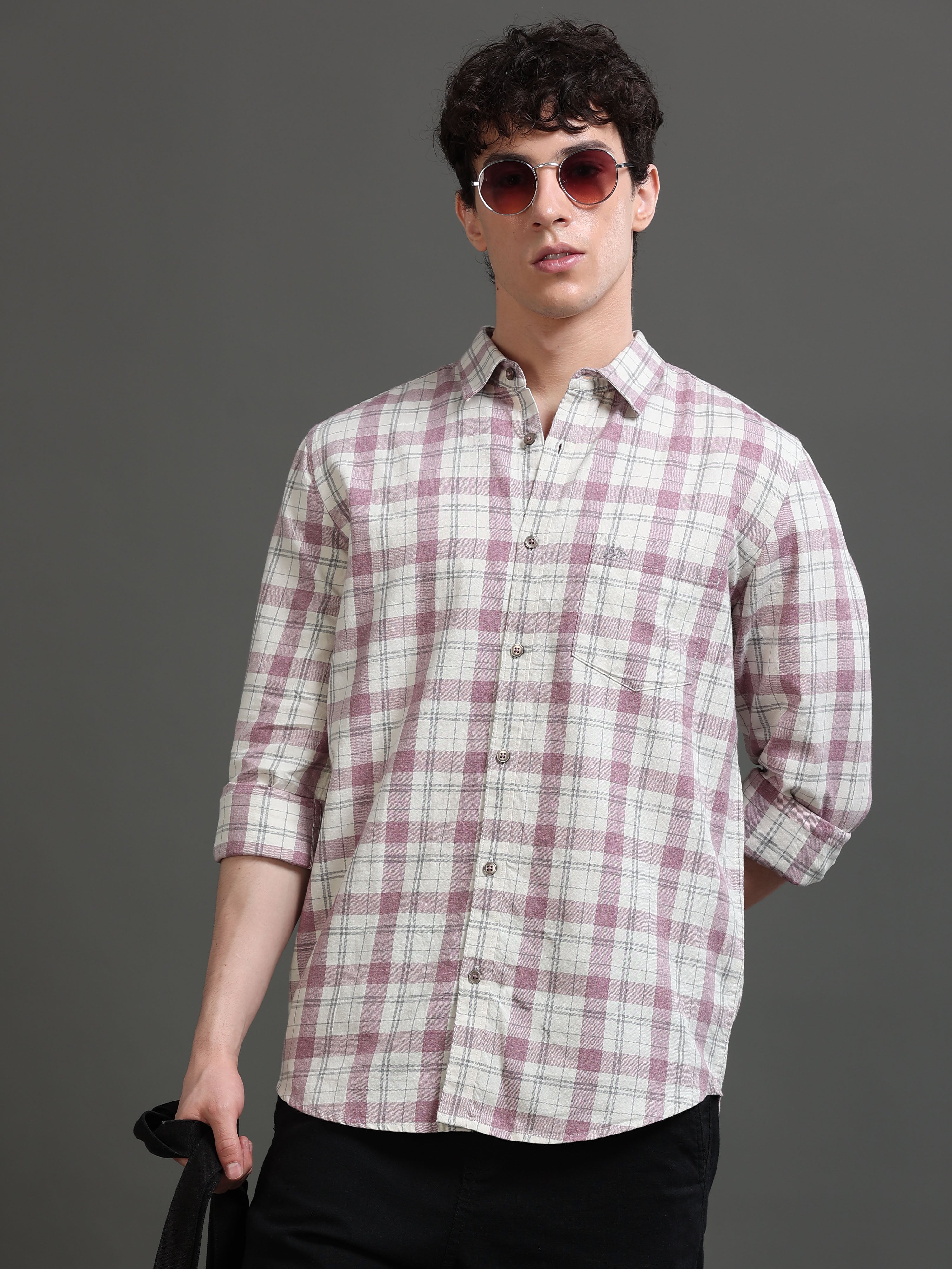 Men Smart Slim Fit Checked Casual Shirt