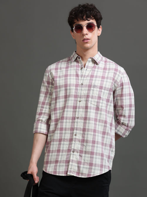 Men Smart Slim Fit Checked Casual Shirt