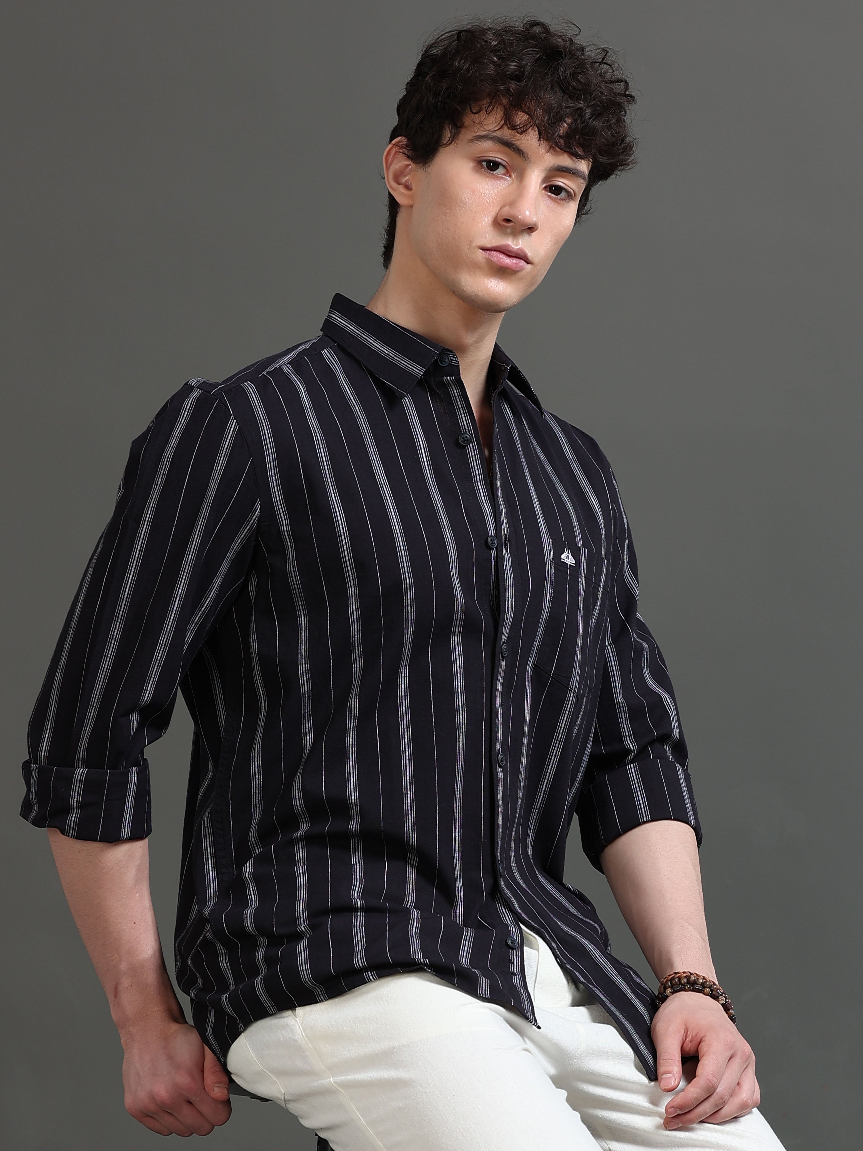 Men Smart Slim Fit Striped Casual Shirt