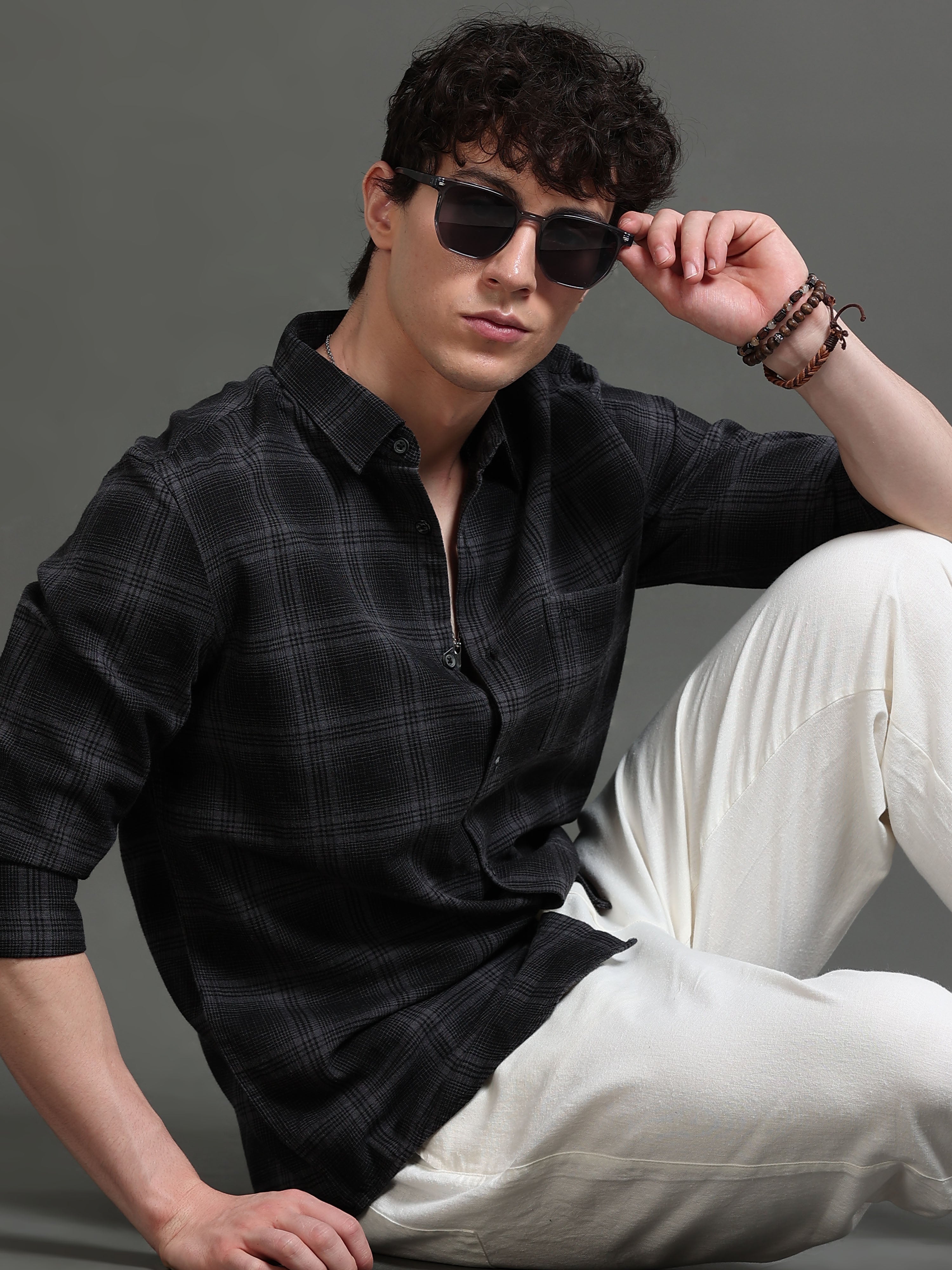 Men Smart Slim Fit Checked Casual Shirt