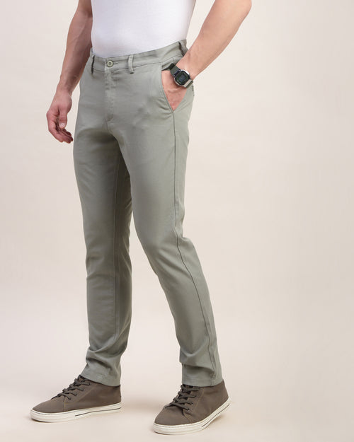 Men Comfort Slim Fit Low-Rise Chinos