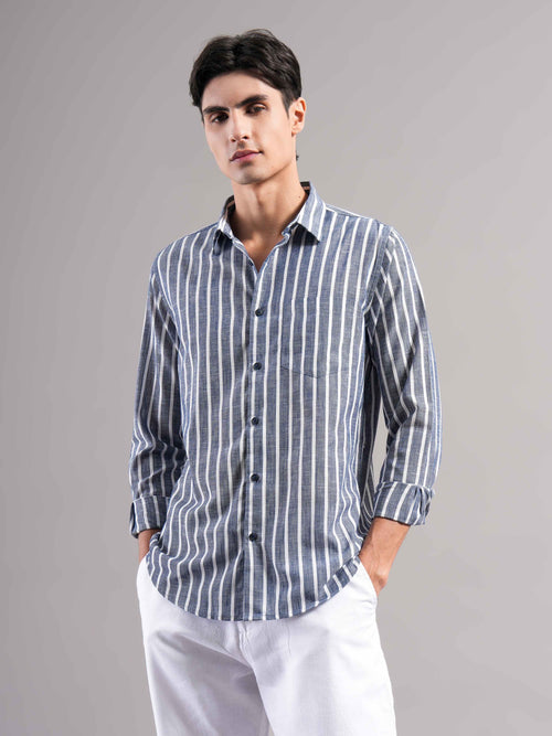 Men Smart Slim Fit Striped Casual Shirt