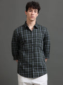 Men Smart Slim Fit Checked Casual Shirt