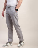 Men Comfort Straight Fit Low-Rise Chinos