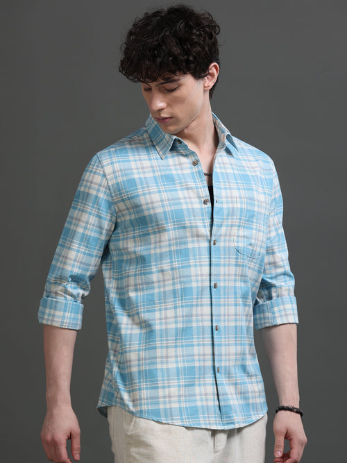 Men Smart Slim Fit Checked Casual Shirt