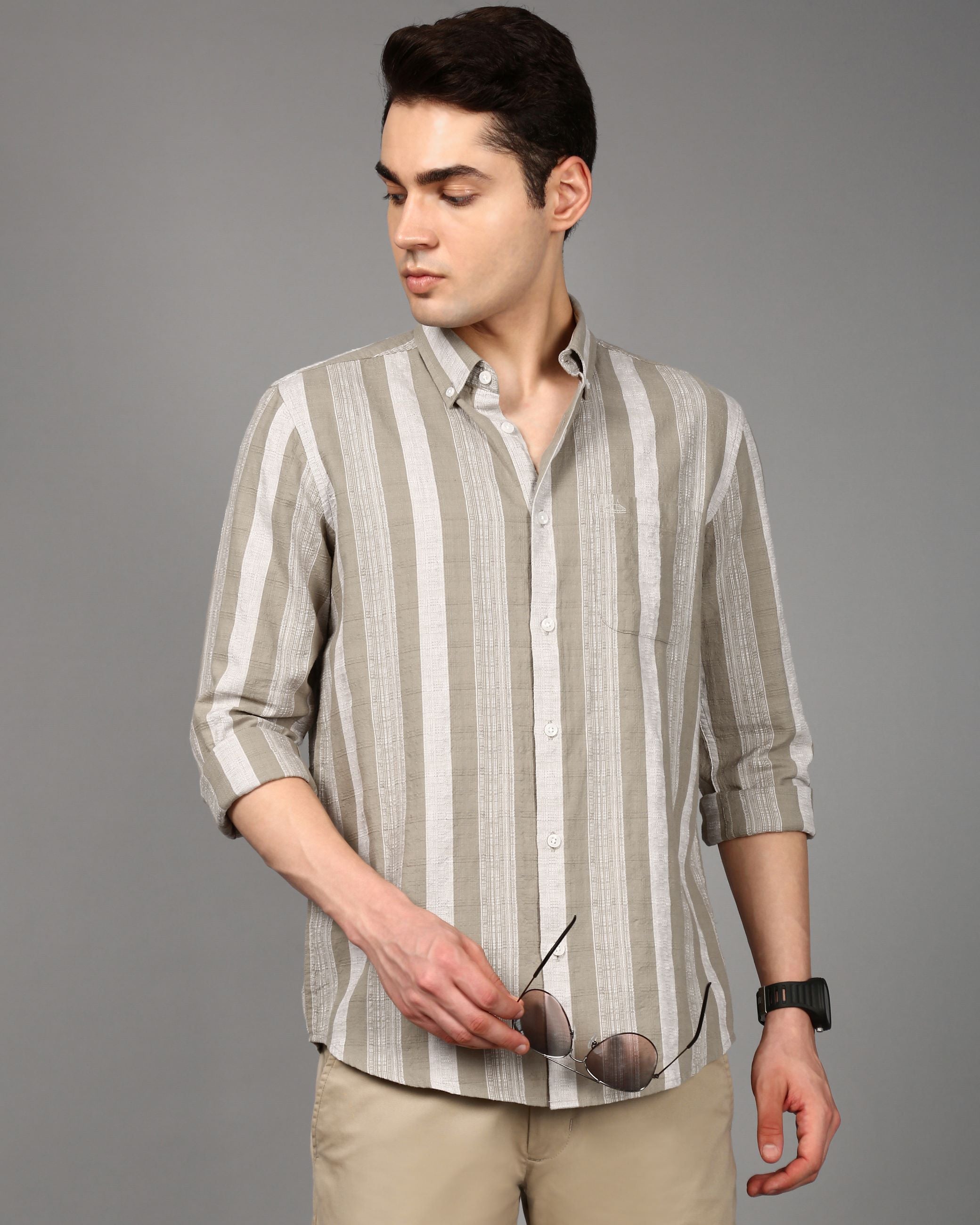 Men Comfort Fit Vertical Striped Casual Shirt