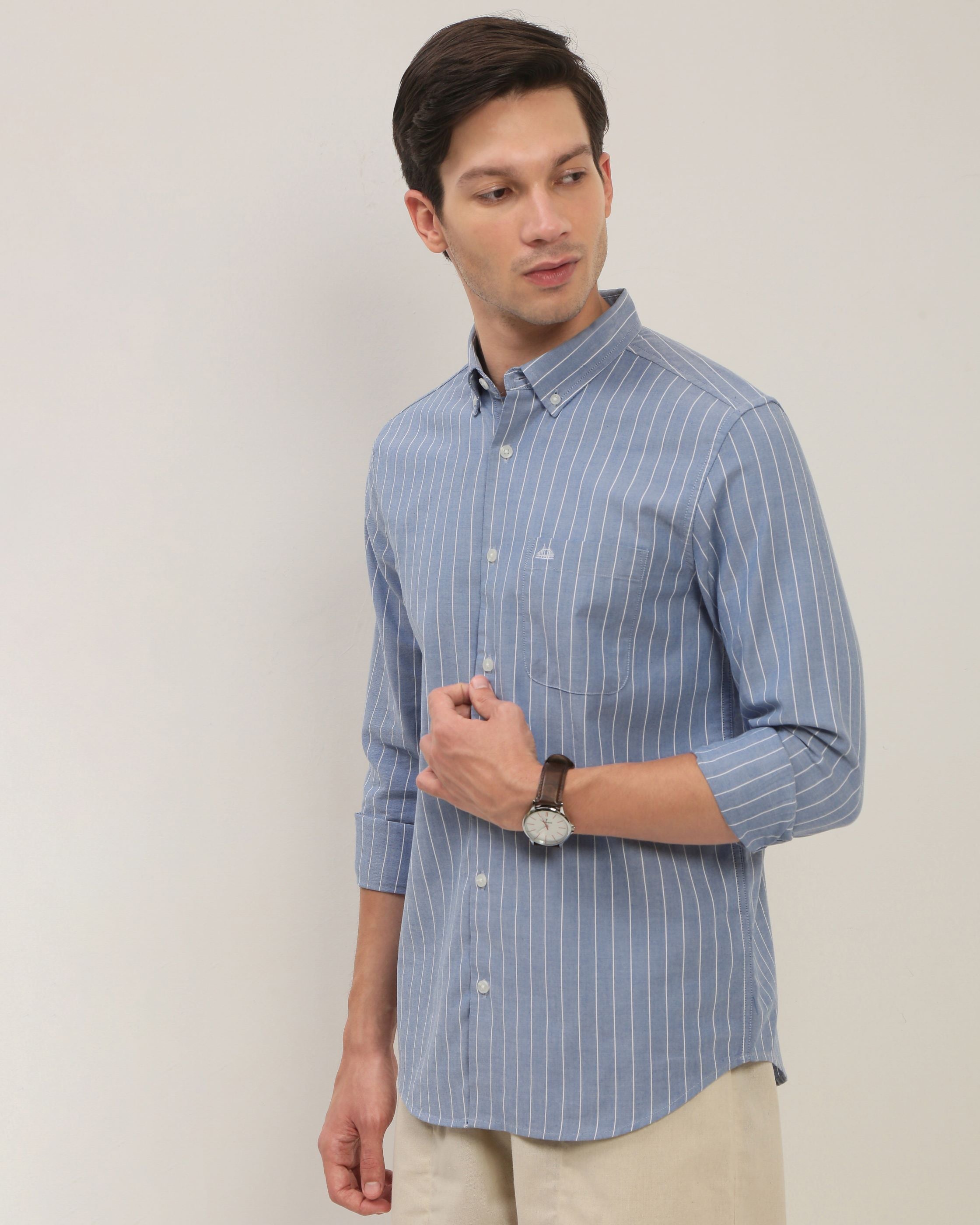 Men Smart Fit Vertical Striped Button-Down Collar Cotton Casual Shirt