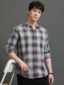 Men Smart Slim Fit Checked Casual Shirt