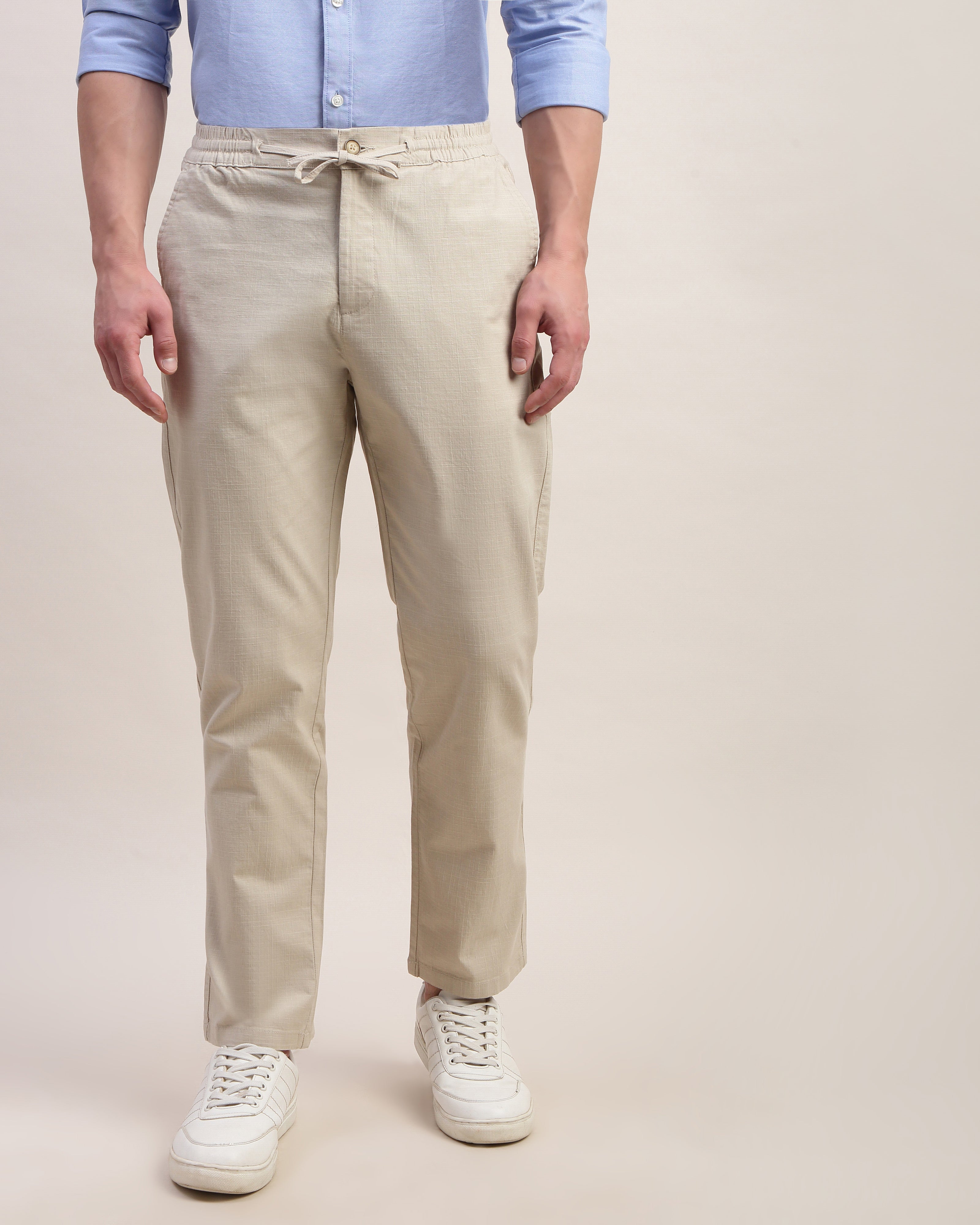 Men Comfort Straight Fit Mid-Rise Chinos Trouser