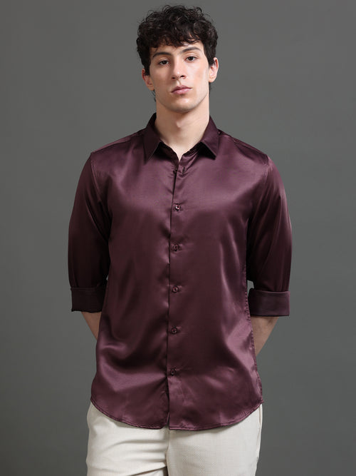 Spread Collar Smart Slim Fit Casual Shirt