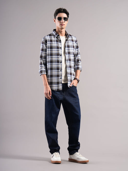 Men Smart Slim Fit Checked Casual Shirt