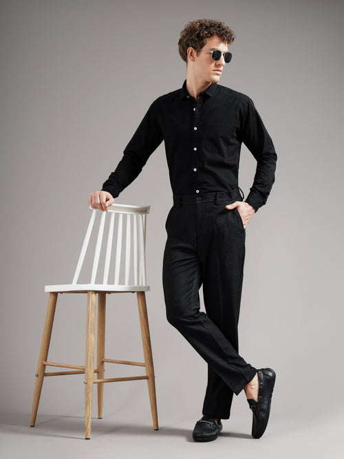 Men Tailored Straight Fit Low-Rise Trousers