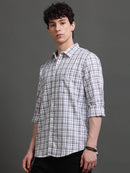 Men Smart Slim Fit Checked Casual Shirt