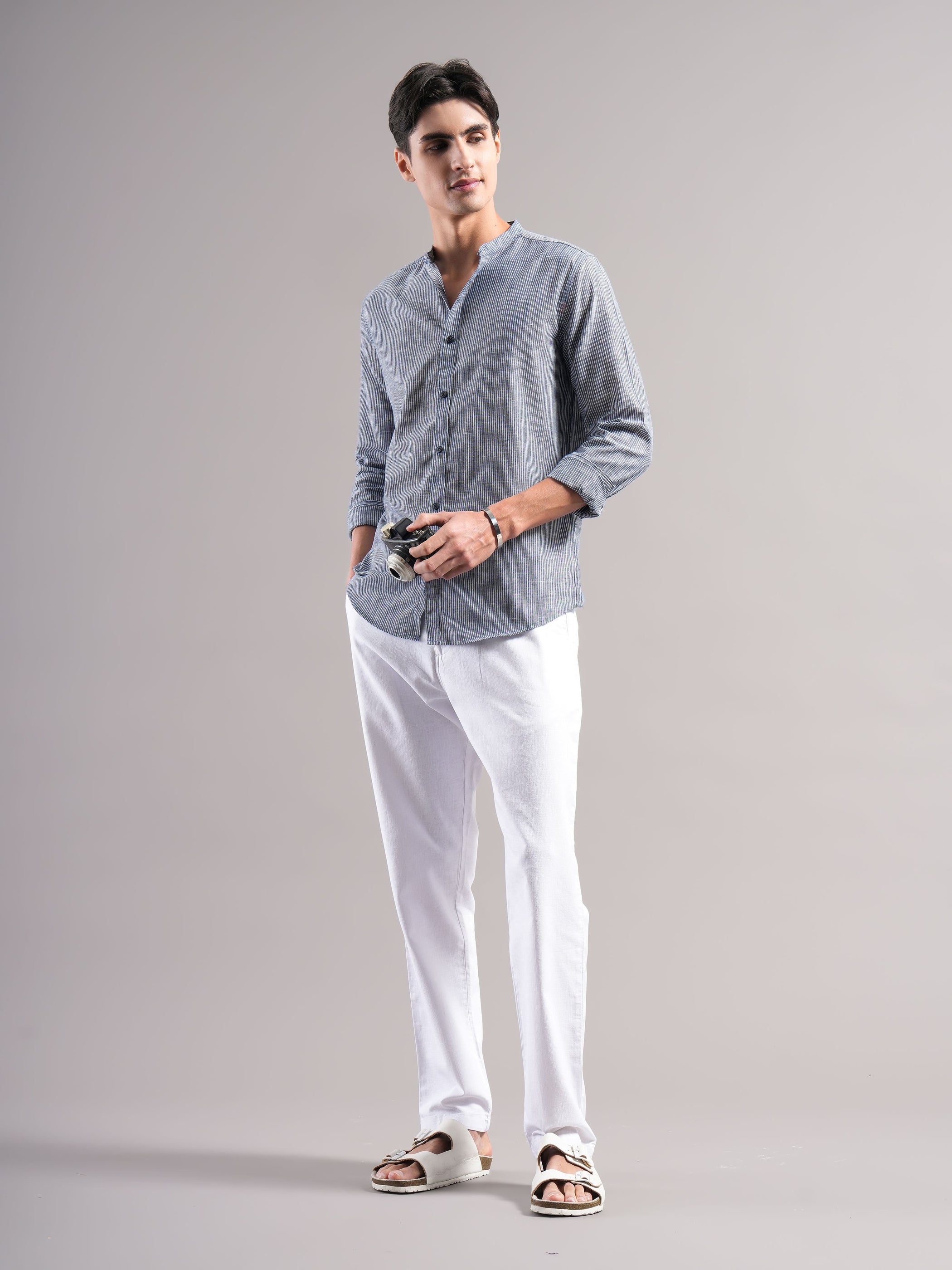 Men Smart Slim Fit Striped Casual Shirt