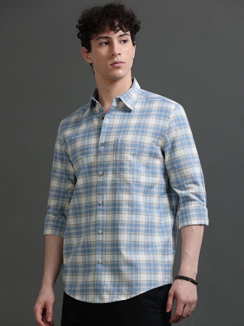 Men Smart Slim Fit Checked Casual Shirt