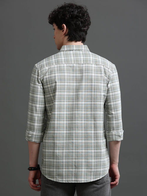Men Smart Slim Fit Checked Casual Shirt