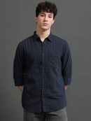Men Smart Slim Fit Checked Casual Shirt