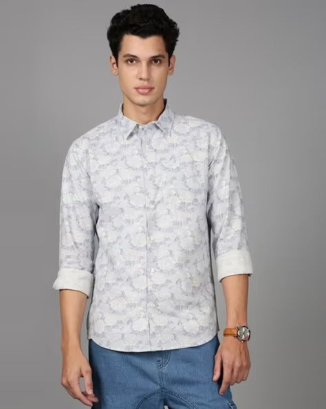 Men Floral Print Slim Fit Shirt with Patch Pocket