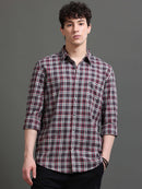 Men Smart Slim Fit Checked Casual Shirt