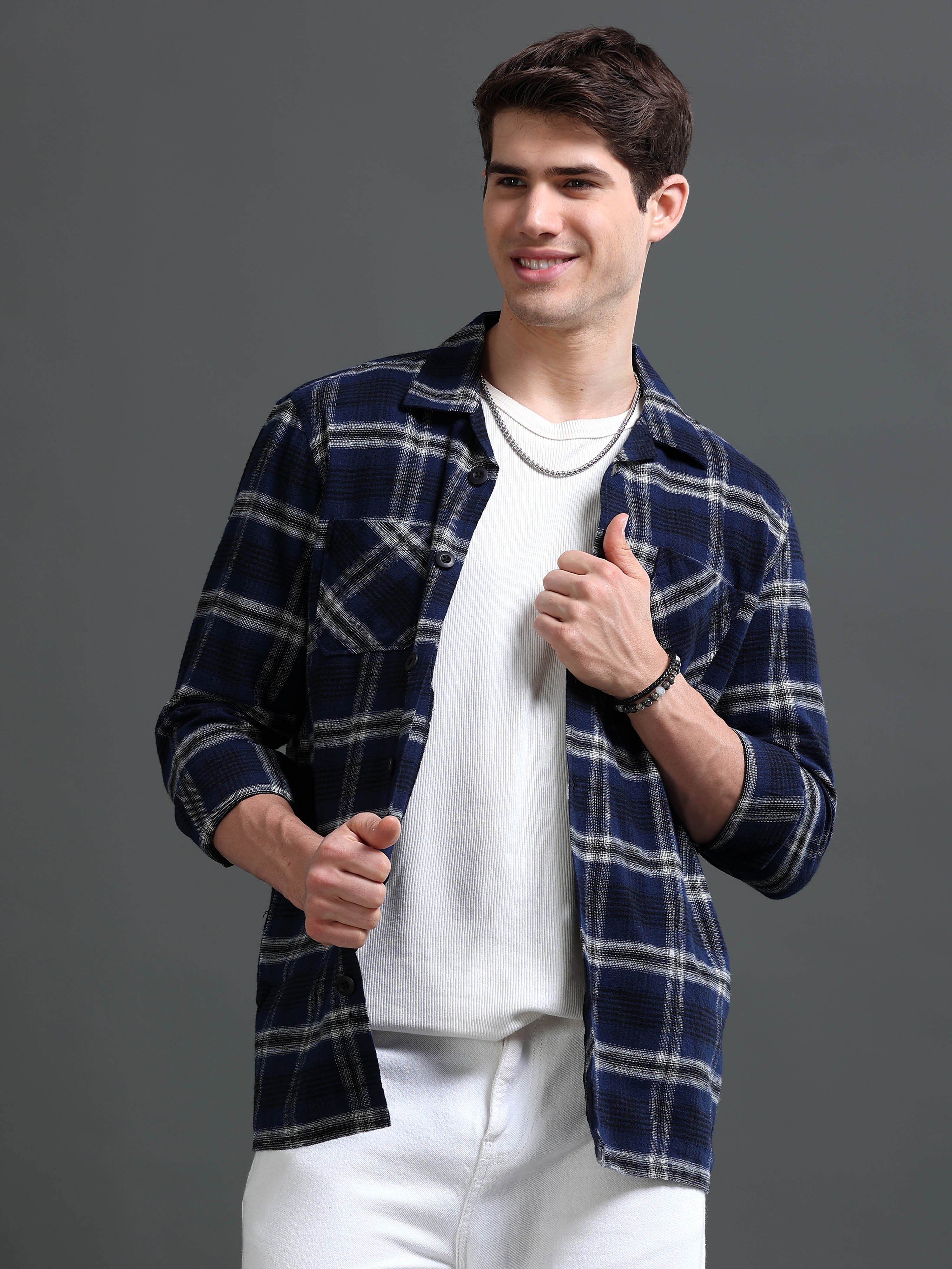 Men Smart Slim Fit Checked Casual Shirt
