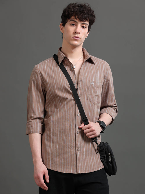 Men Smart Slim Fit Striped Casual Shirt