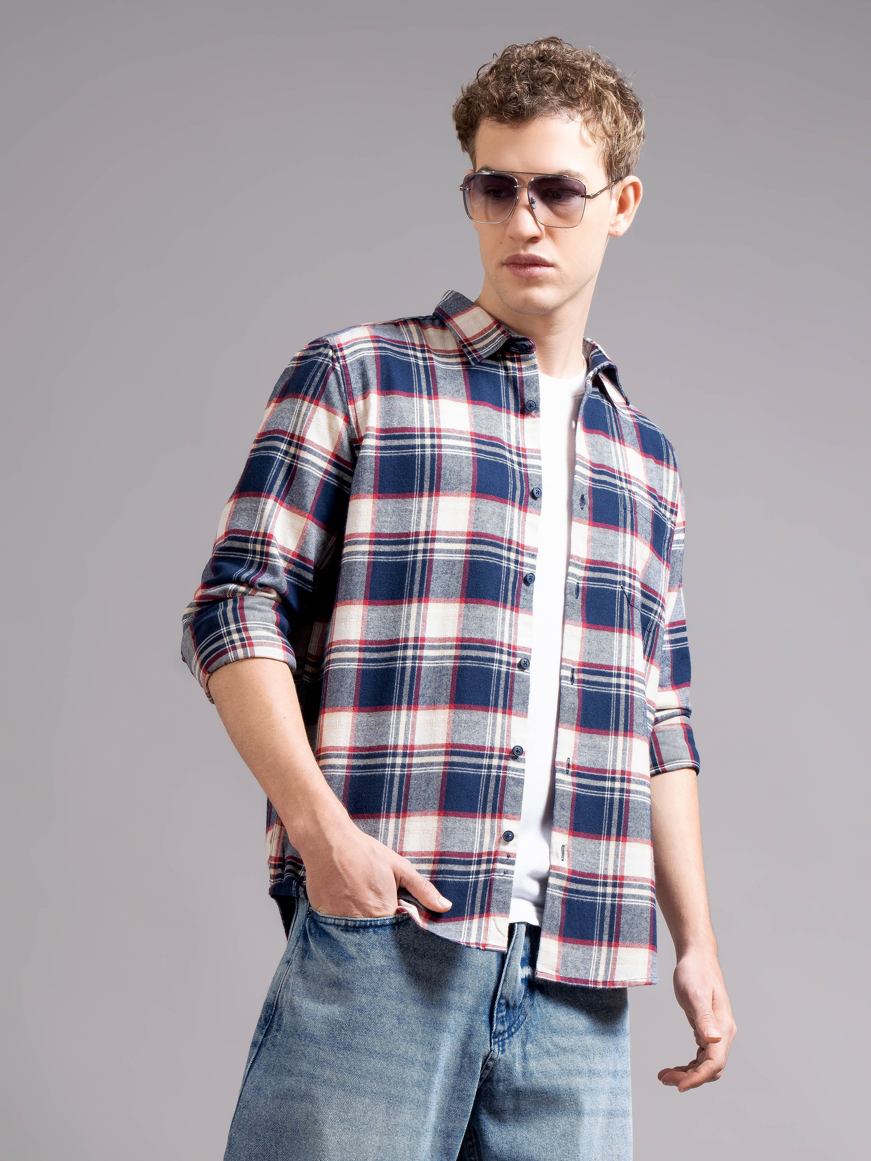 Men's Checks Shirt