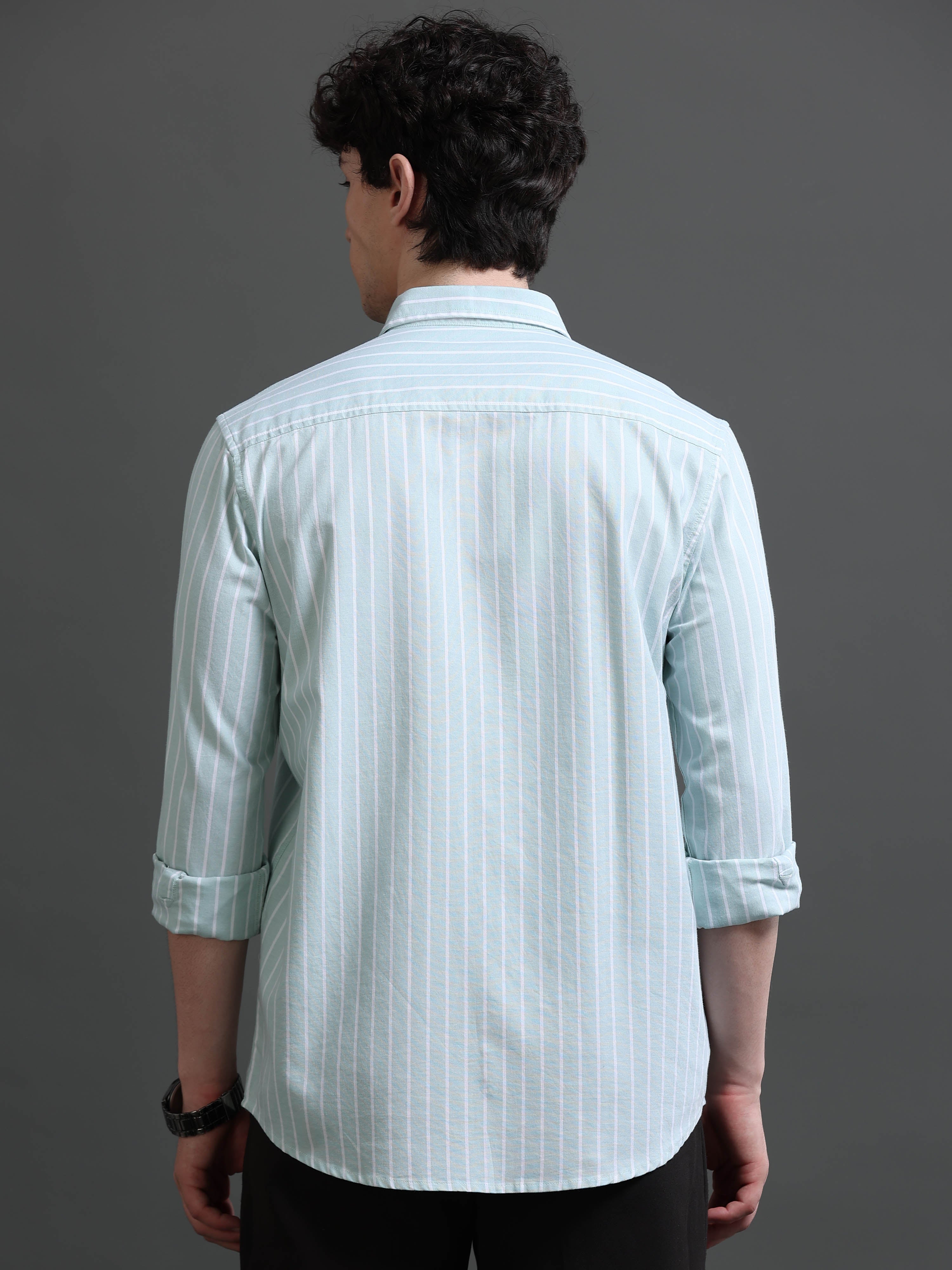 Men Smart Slim Fit Striped Casual Shirt