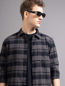 Men Smart Relaxed Fit Checked Spread Collar Cotton Casual Shirt