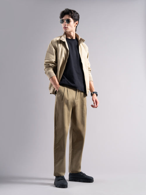 Men Low-Rise Relaxed Fit Pleated Chinos