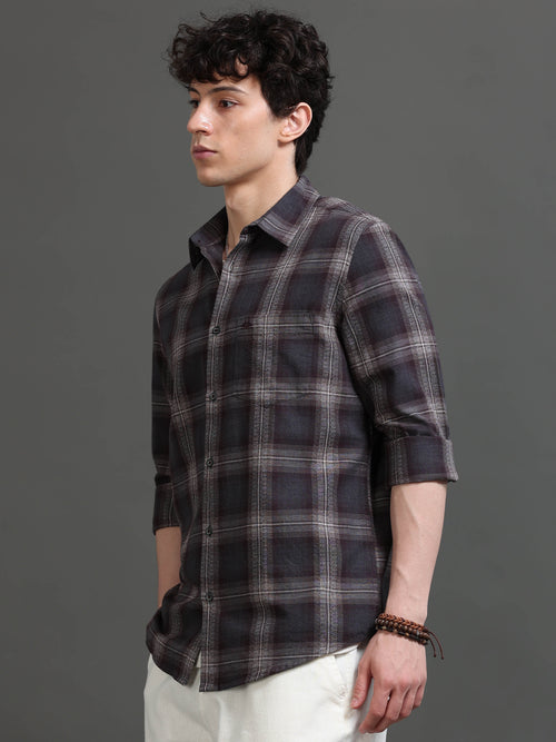 Men Smart Slim Fit Checked Casual Shirt