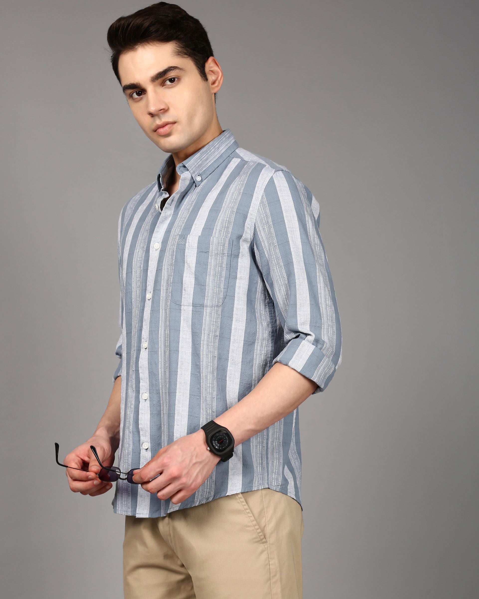 Men Comfort Fit Vertical Striped Casual Shirt
