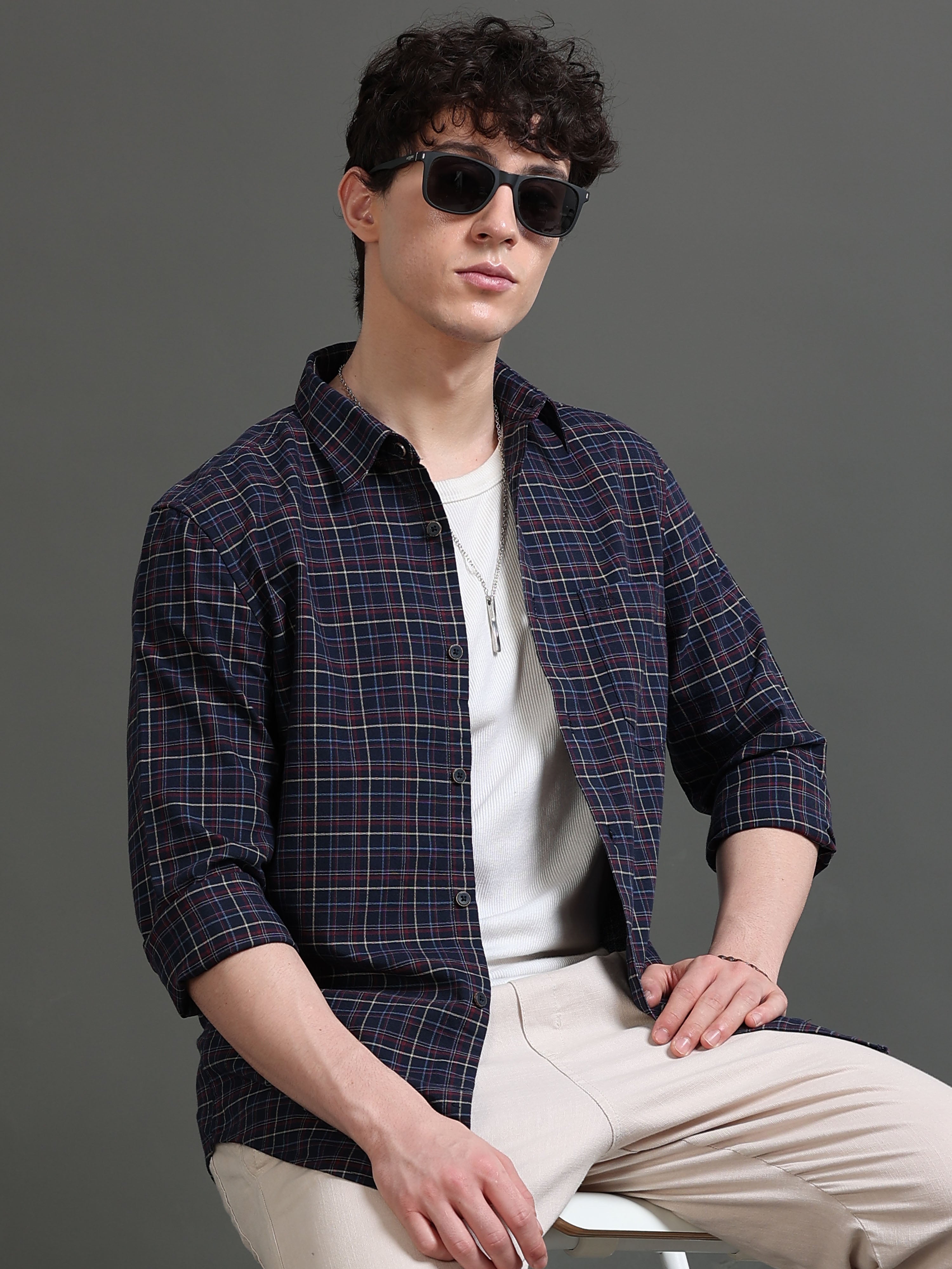 Men Smart Slim Fit Checked Casual Shirt