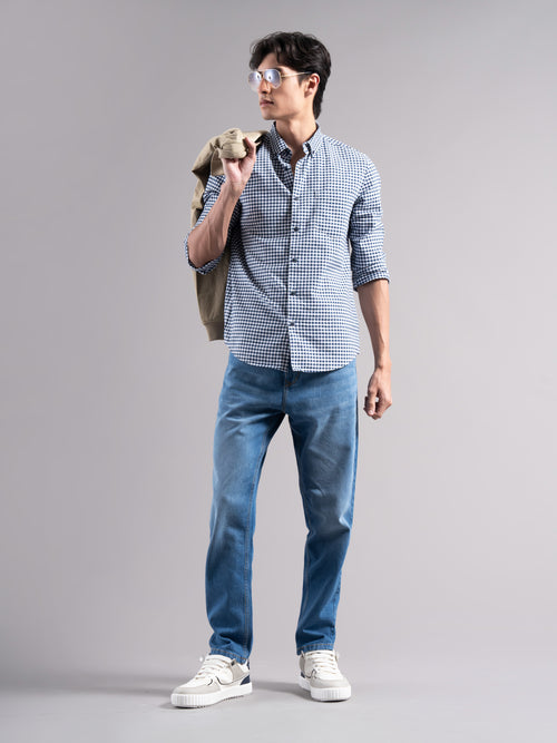 Men Smart Slim Fit Mid-Rise Light Fade Jeans