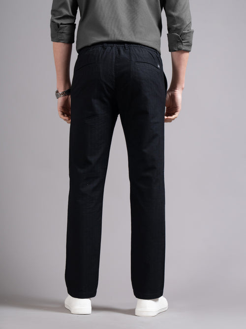 Men Smart Slim Fit Low-Rise Chinos Trousers