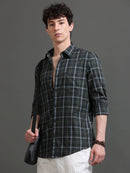 Men Smart Slim Fit Checked Casual Shirt