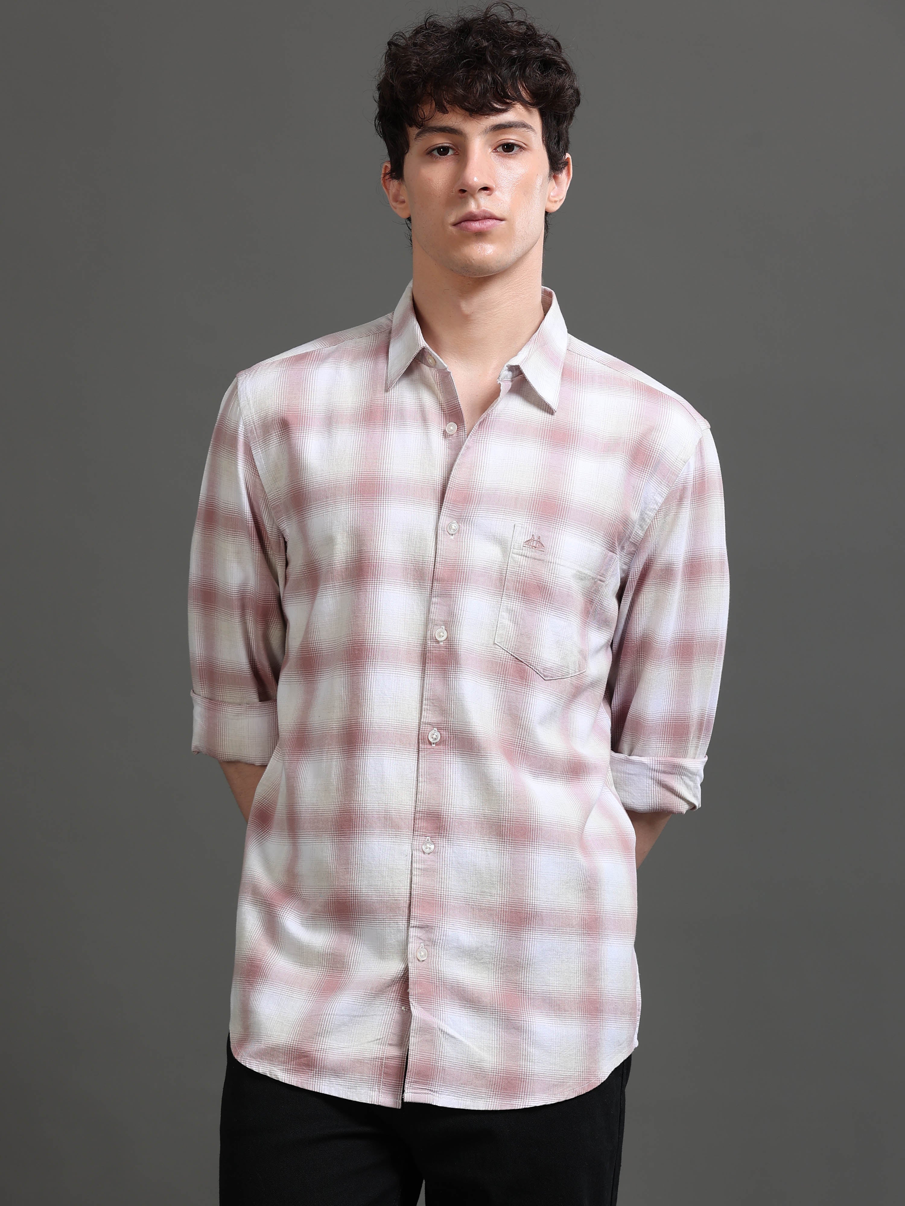 Men Smart Slim Fit Checked Casual Shirt