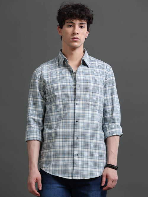 Men Smart Slim Fit Checked Casual Shirt