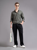 Men Checked Slim Fit Shirt with Patch Pocket