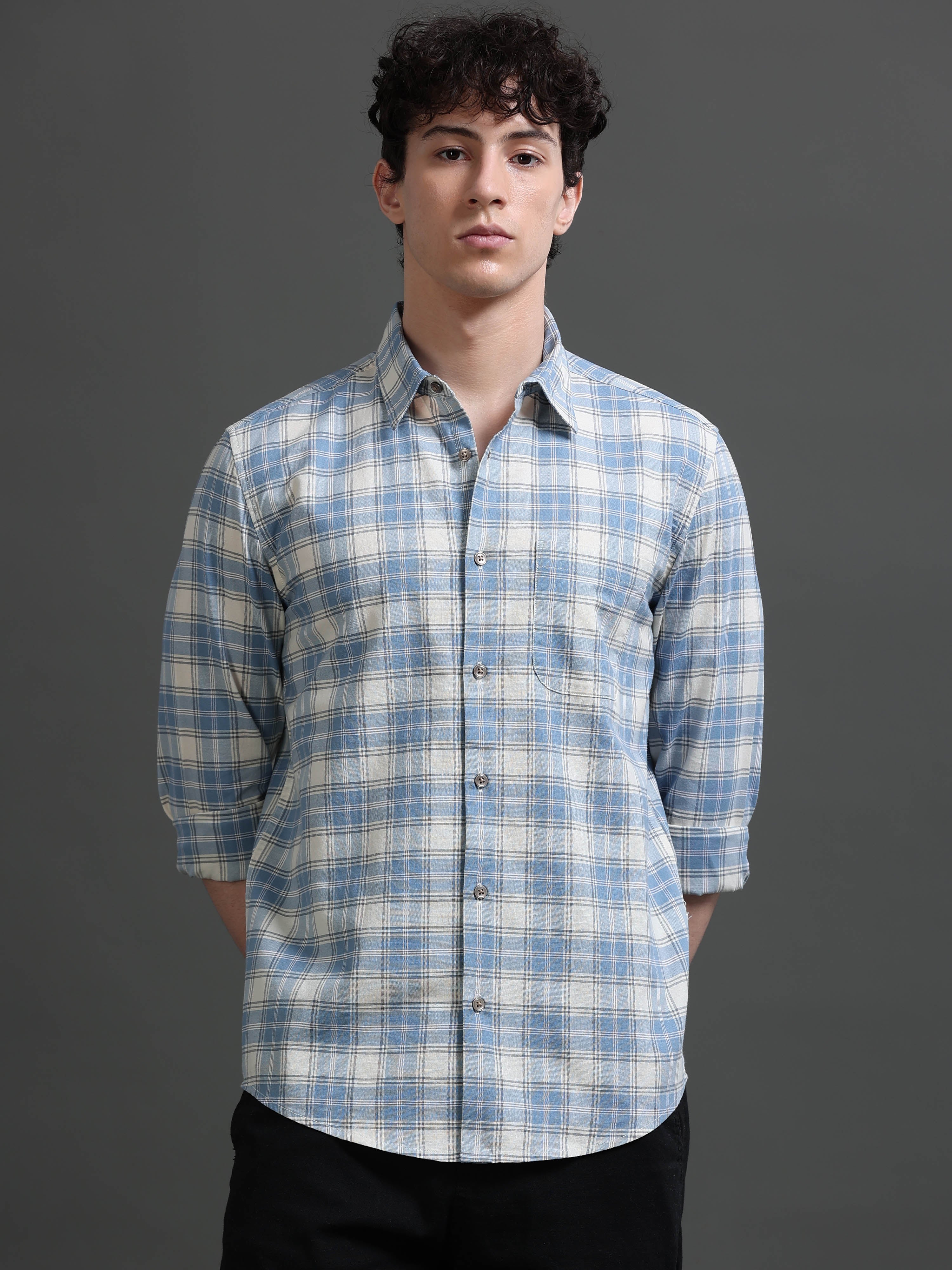 Men Smart Slim Fit Checked Casual Shirt