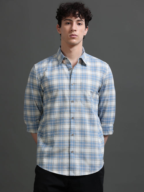 Men Smart Slim Fit Checked Casual Shirt