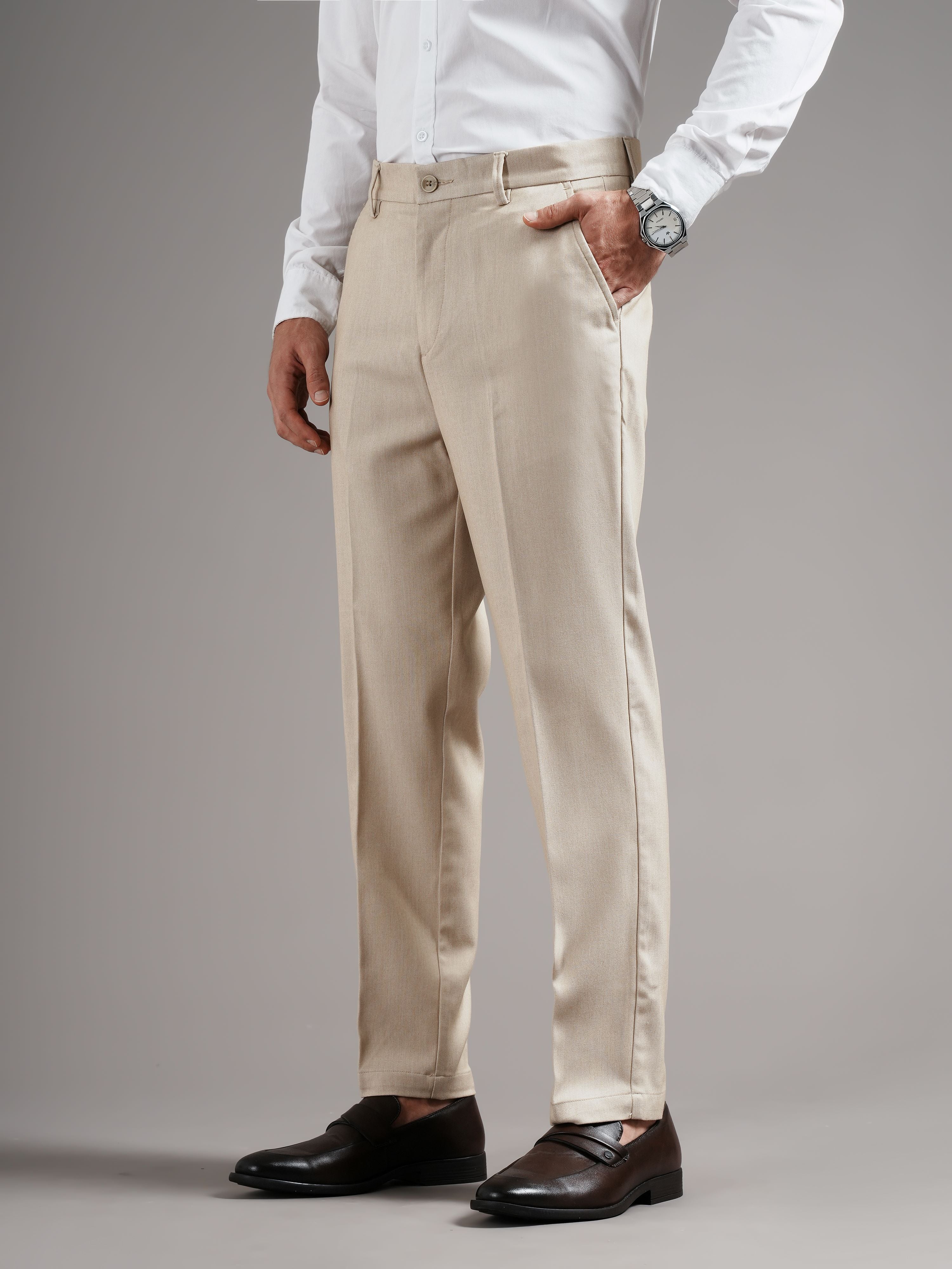 Men Tailored Straight Fit Low-Rise Trousers