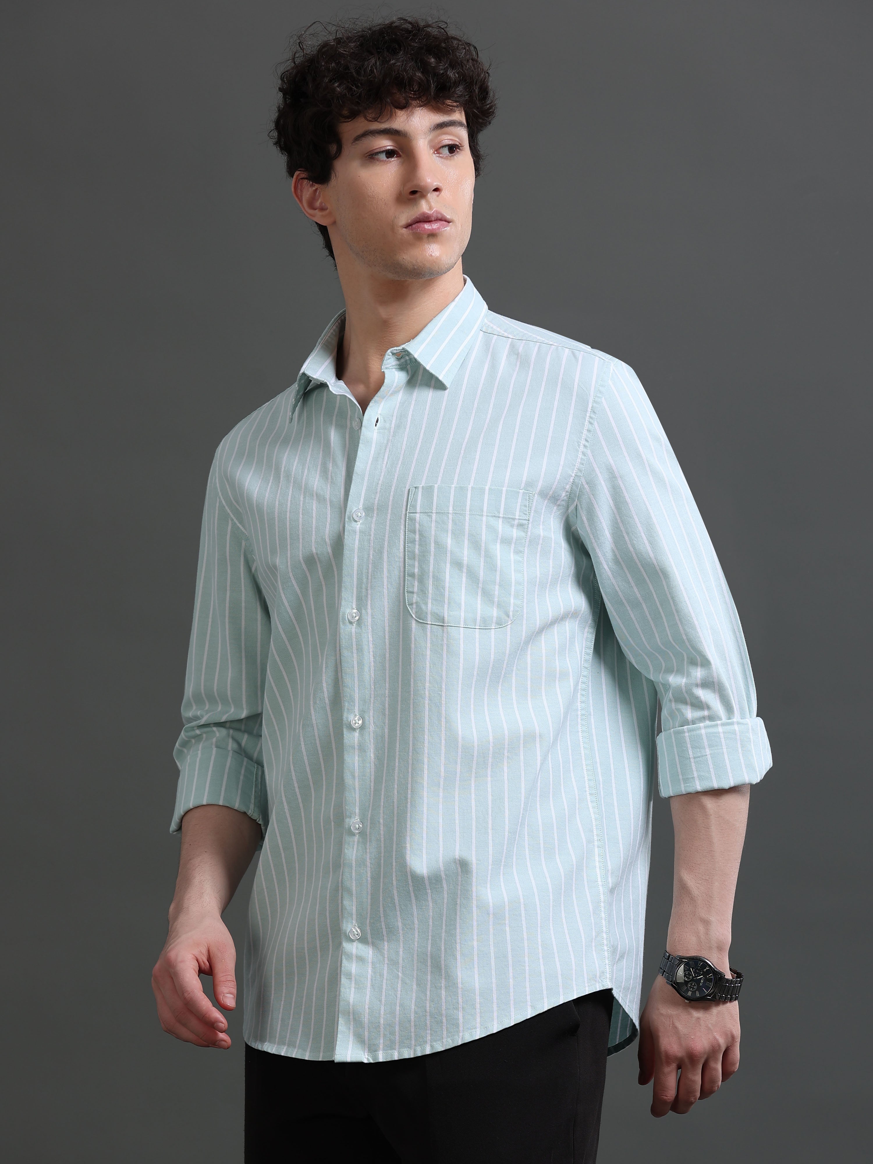 Men Smart Slim Fit Striped Casual Shirt