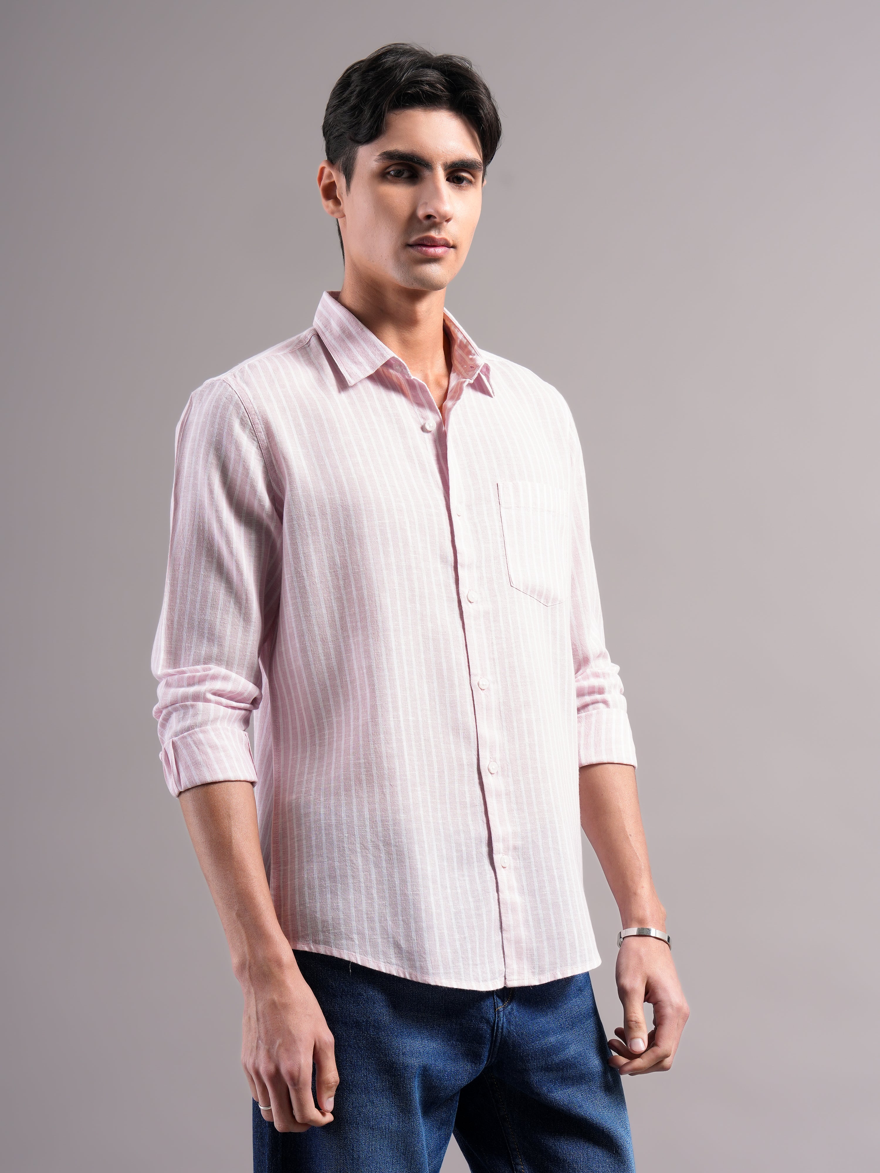 Men Smart Slim Fit Striped Casual Shirt