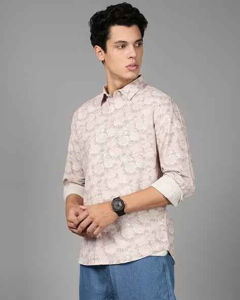 Men Floral Print Slim Fit Shirt with Patch Pocket